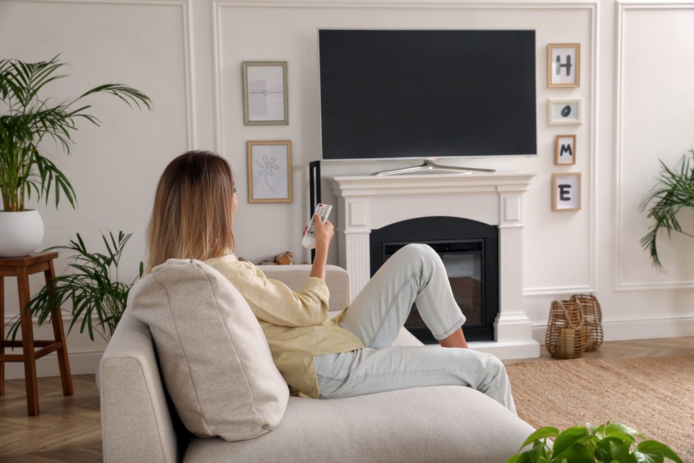 tv wall living room